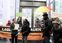 Übergabe_Online_Petition_2511_2013